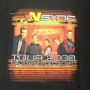 Vintage *NSYNC Tour 2000 No Strings Attached Shirt